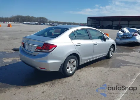 2015 Honda Civic Lx z USA, uszkodzony, nr VIN 19XFB2F54FE116093